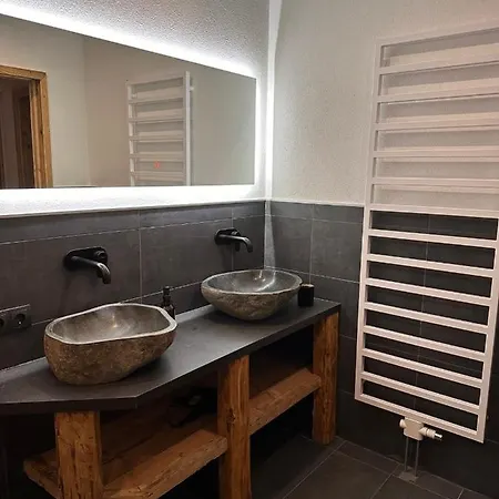 Chalet Schwarz Berwang