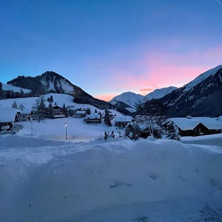 Schwarz Alpehytte