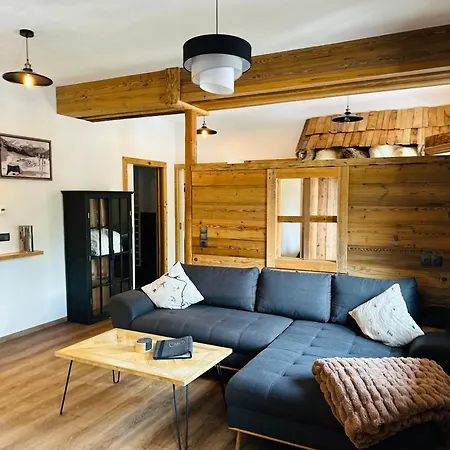 Schwarz Dağ evi Berwang